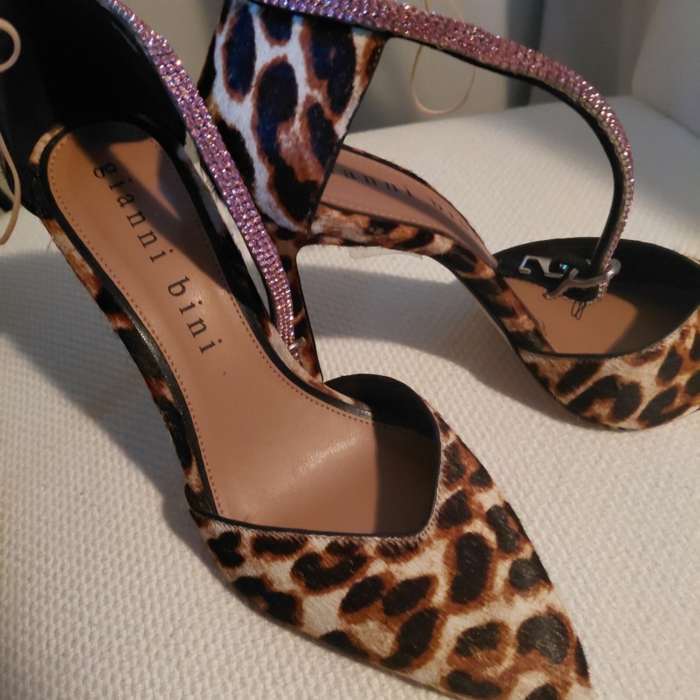 Gianni Bini Leopard and Pink Heels